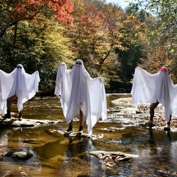 Meet your Posher, Leah - Picture 4 of 4